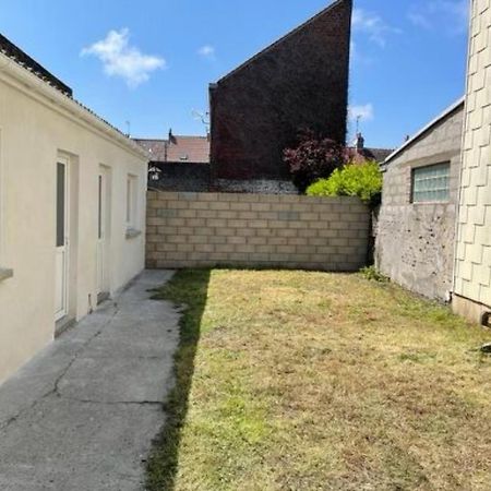 Apartament Le Vinci Calais Zewnętrze zdjęcie